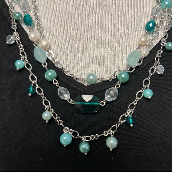 Lia Sophia BREEZEWAY Freshwater Pearl Green Beaded Multistrand Necklace NWT🏷 - Picture 2 of 6